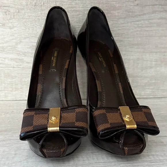 Louis Vuitton Valentine Damier Ebene Brown Patent Leather Peep-Toe Heels 38.5 - Picture 12 of 15